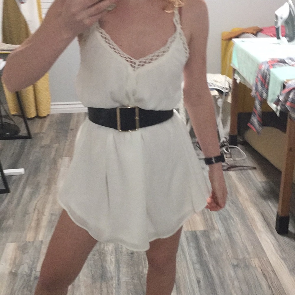 🩷3 for $20🩷Lulus White boho dress - Picture 8 of 9